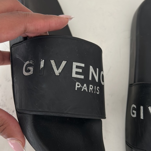 Givenchy slides - Picture 2 of 7